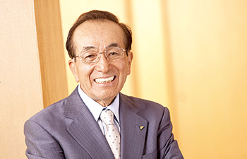 井上礼之同志社校友会会長